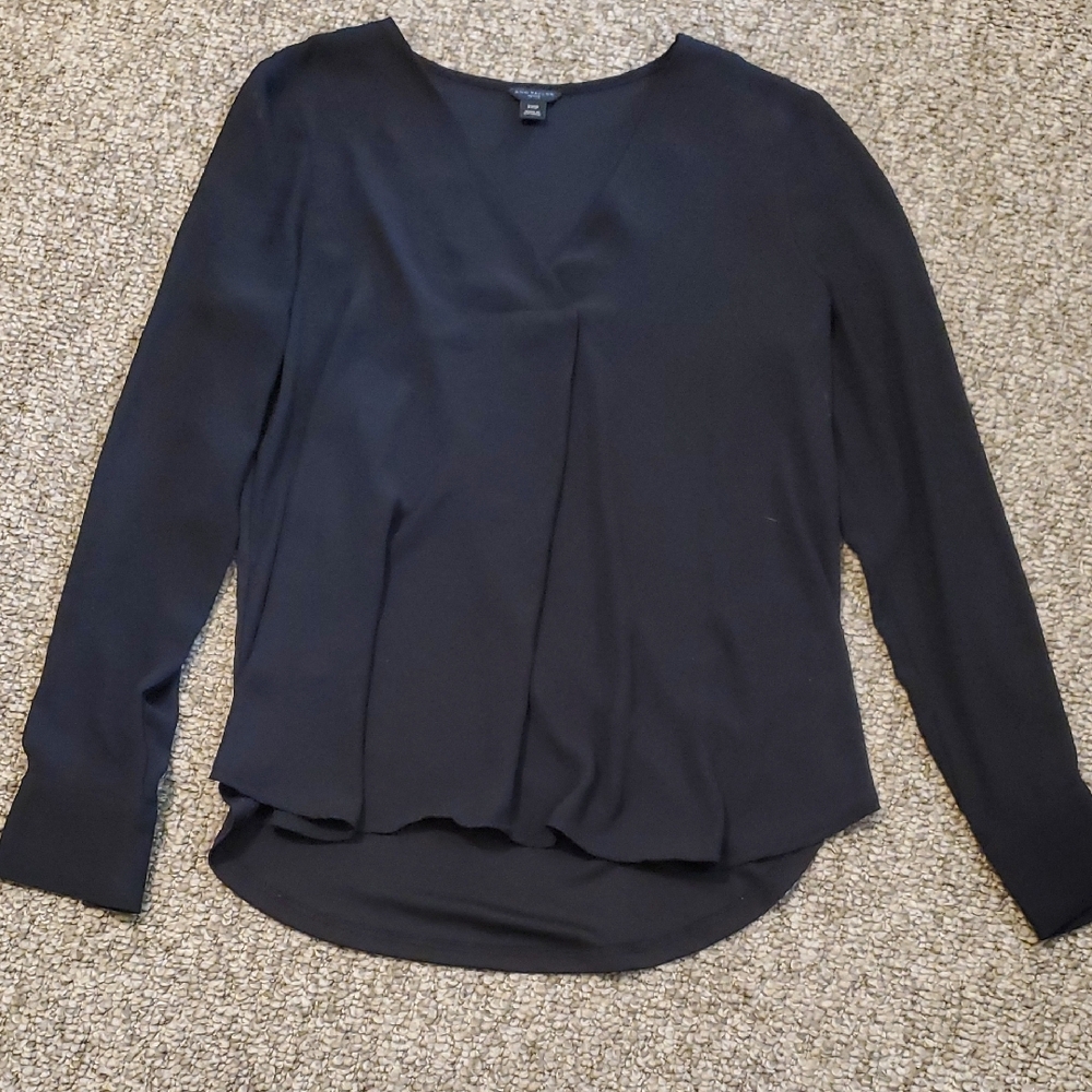 Ann Taylor Elegant Black Women's V Neck Top